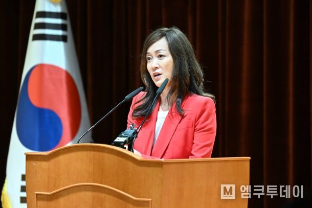 다큐멘터리 영화 '비욘드 유토피아' 상영회
