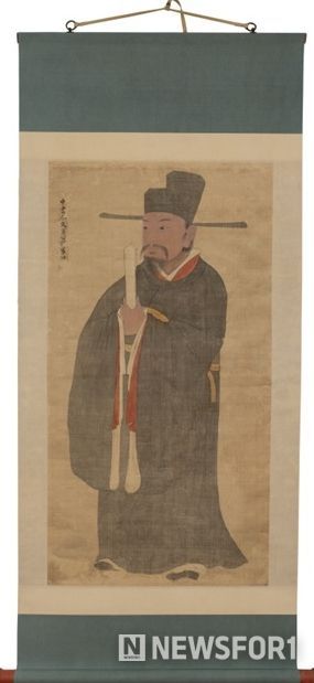 홍천박물관, ‘최충·최유선 초상전’ 개최