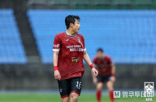 선제골을 기록한 김해시청축구단 손준석.