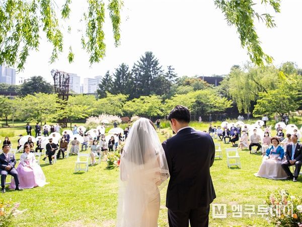 서울시, 2024년 야외결혼식을 꿈꾼다면, 용산가족공원 그린웨딩을 신청하세요